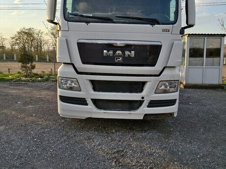 MAN TGA 18.440