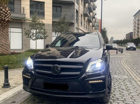 Mercedes GL 550 4MATIC