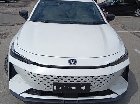 Changan Uni-V iDD
