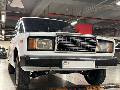 LADA (VAZ) 2107