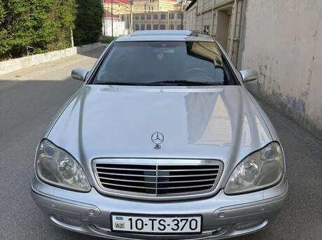 Mercedes S 320