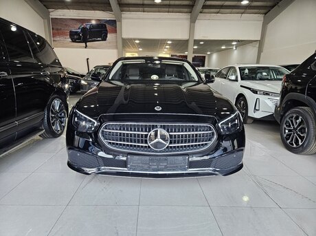 Mercedes E 300 e