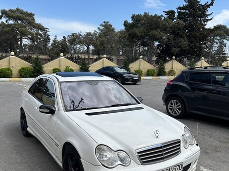 Mercedes C 230