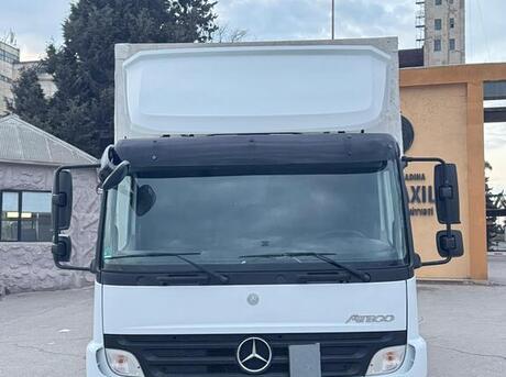 Mercedes Atego 818