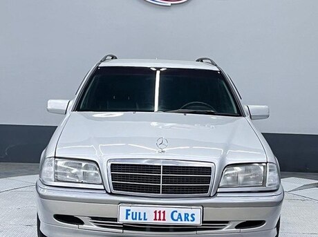Mercedes C 220