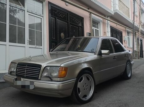 Mercedes E 280