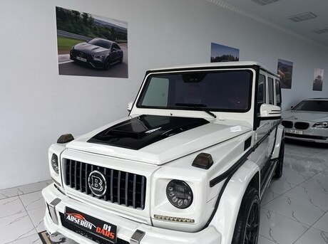 Mercedes G 500