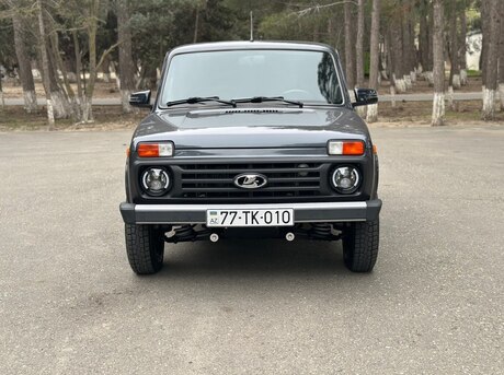 LADA (VAZ) Niva