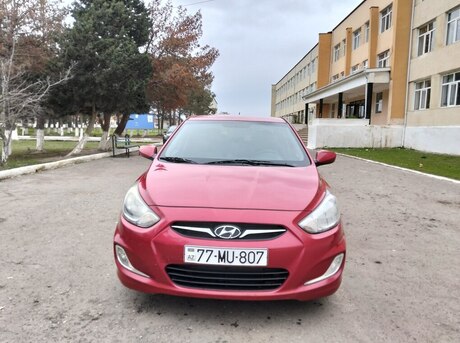 Hyundai Accent