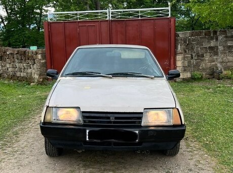 LADA (VAZ) 2109