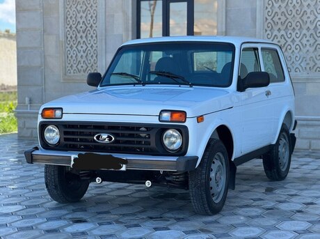 LADA (VAZ) Niva
