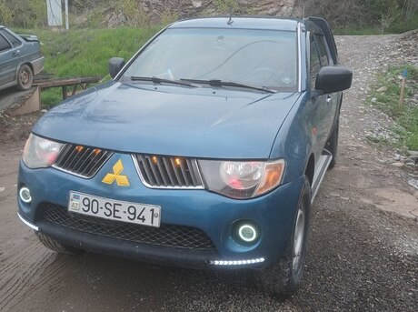 Mitsubishi L200