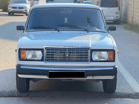 LADA (VAZ) 2107
