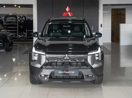 Mitsubishi Destinator
