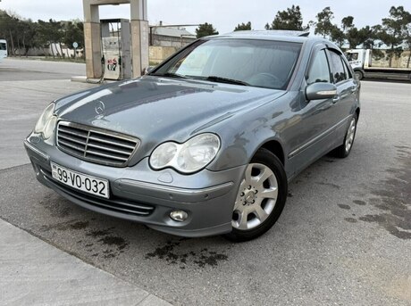Mercedes C 220