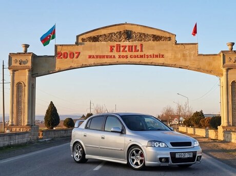 Opel Astra