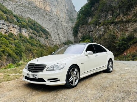 Mercedes S 500