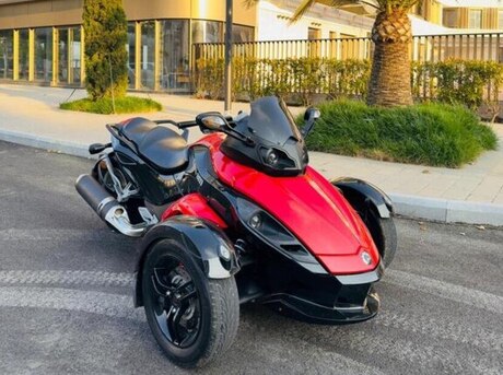 Can-Am Spyder RS