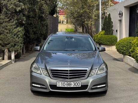 Mercedes E 250