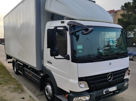 Mercedes Atego 818
