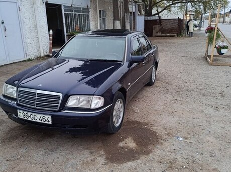 Mercedes C 220