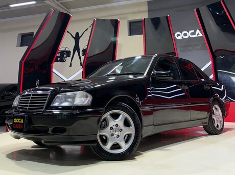 Mercedes C 230