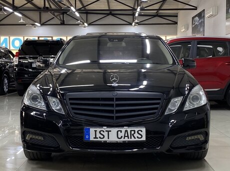 Mercedes E 220