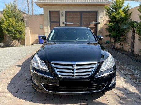 Hyundai Genesis