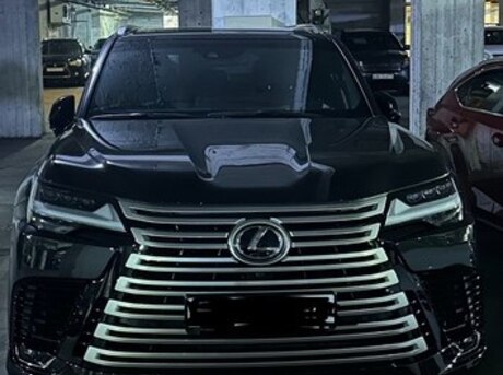 Lexus LX 500d