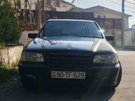 Mercedes C 220