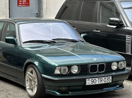 BMW 525