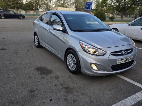 Hyundai Accent