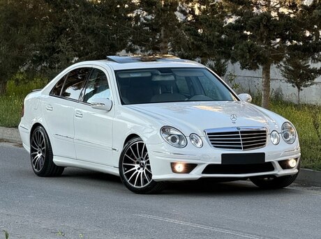 Mercedes E 240