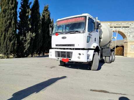 Ford Cargo