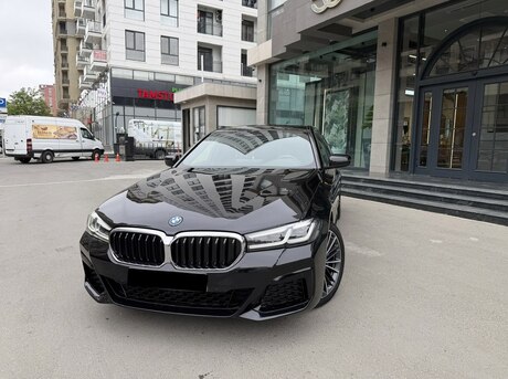 BMW 530e