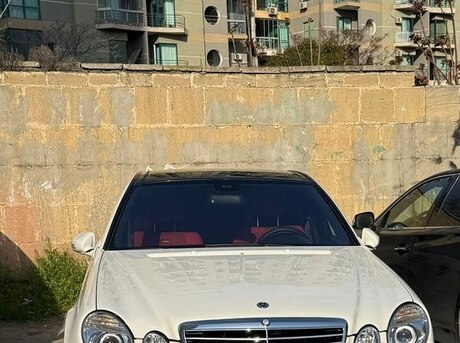 Mercedes E 63 AMG