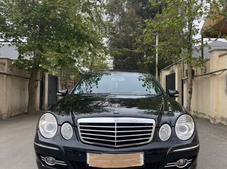 Mercedes E 280