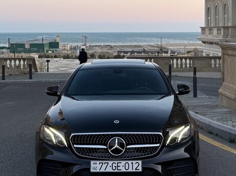 Mercedes E 300