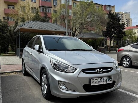 Hyundai Accent