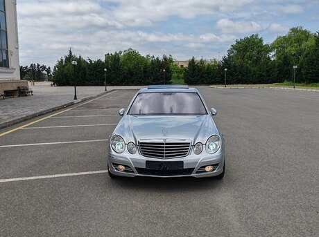Mercedes E 320