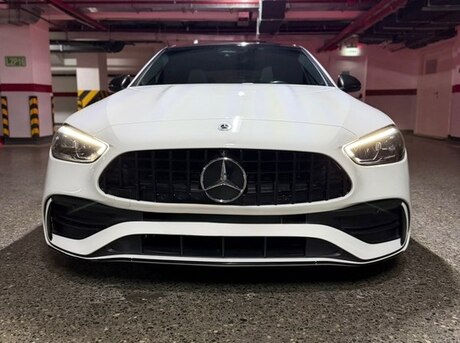 Mercedes C 300 e