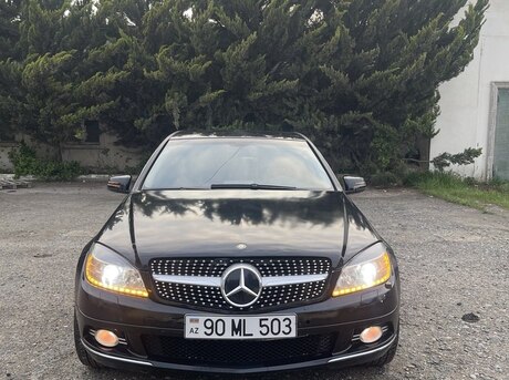 Mercedes C 200