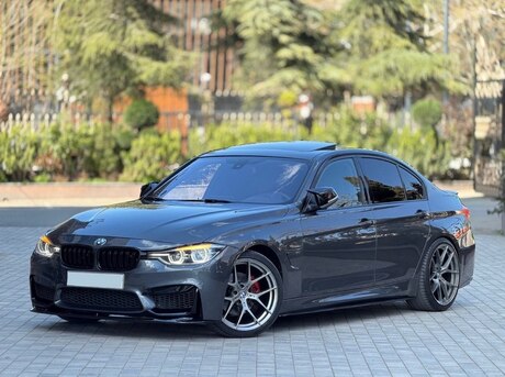 BMW 330