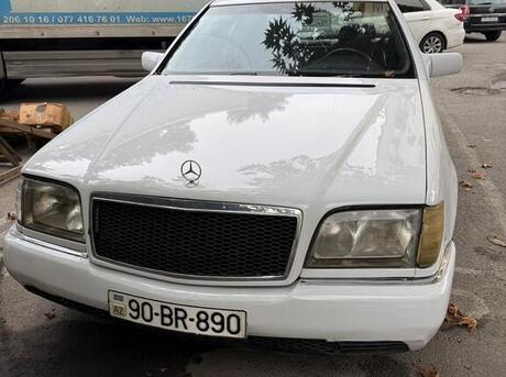 Mercedes S 320