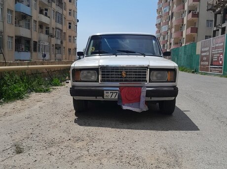 LADA (VAZ) 2107