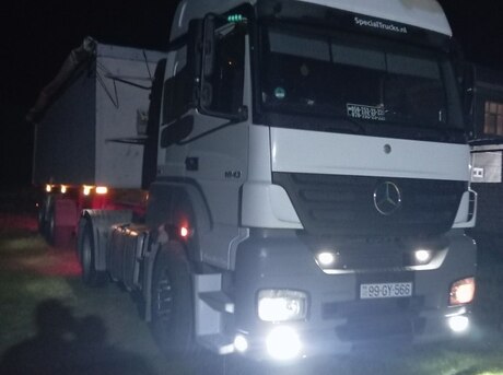 Mercedes Axor 1843