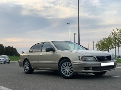 Nissan Maxima