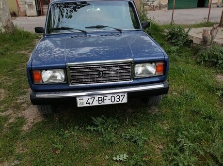 LADA (VAZ) 2107