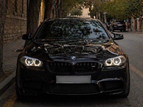 BMW 525