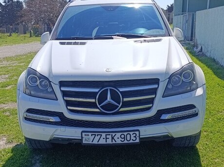 Mercedes GL 550 4MATIC